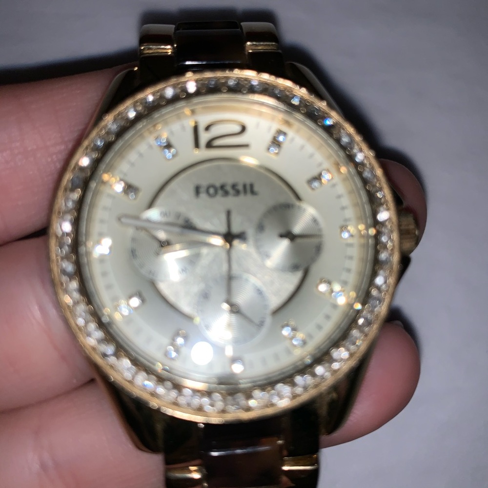 Fossil Watch - Picture 3 of 6